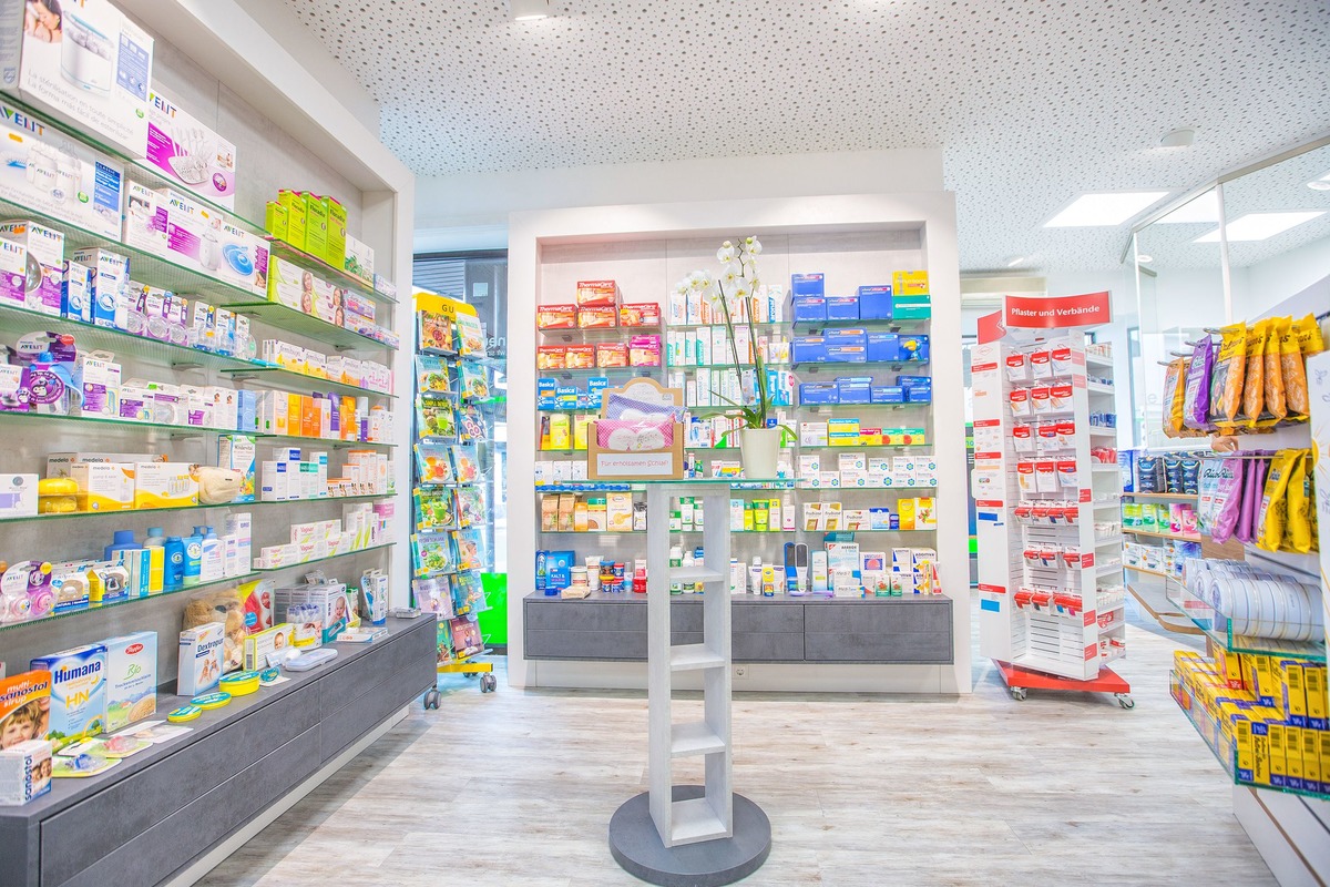Neue Raths-Apotheke