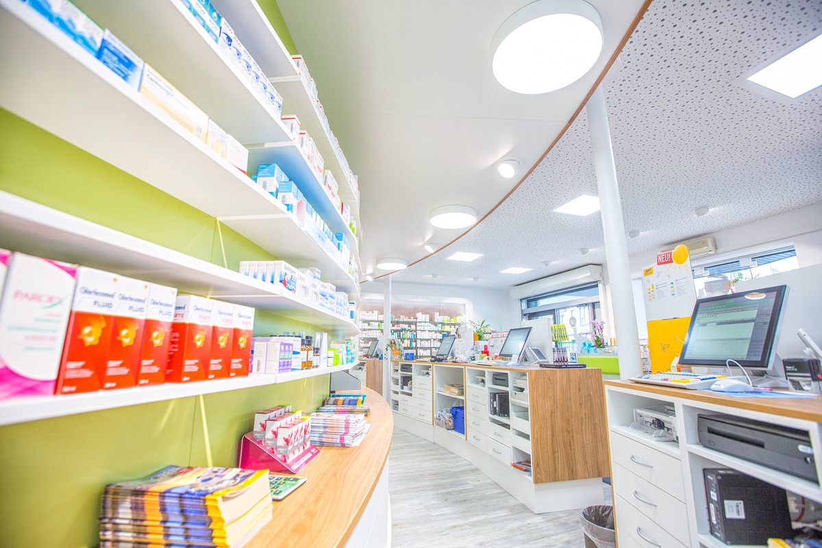 Neue Raths-Apotheke